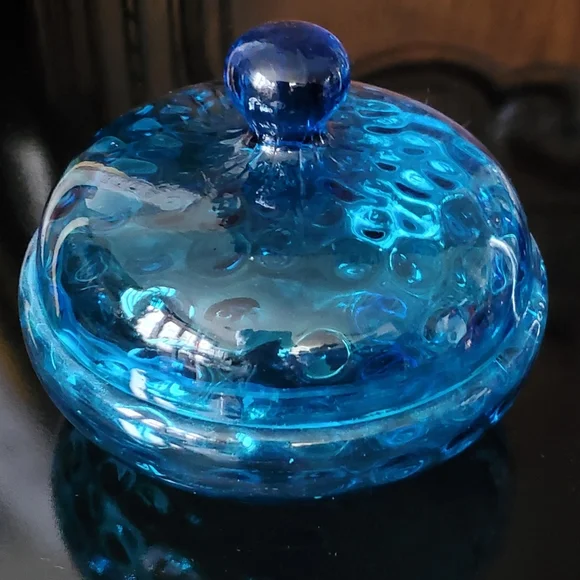 1940s Gorgeous 💙 Blue 7 1/2" Lidded Dish by Beacon🇺🇲 NJ - Picture 4 of 15